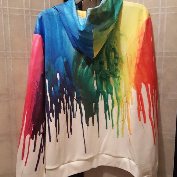 🌹White Sweatshirt w/"Paint" Accents🛍 - Picture 4 of 4